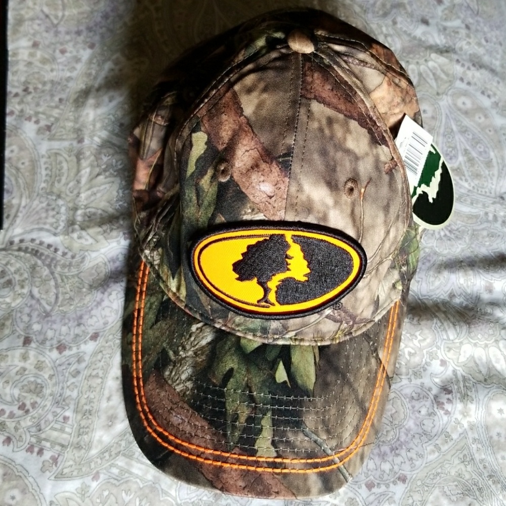 MOSSY OAK HAT